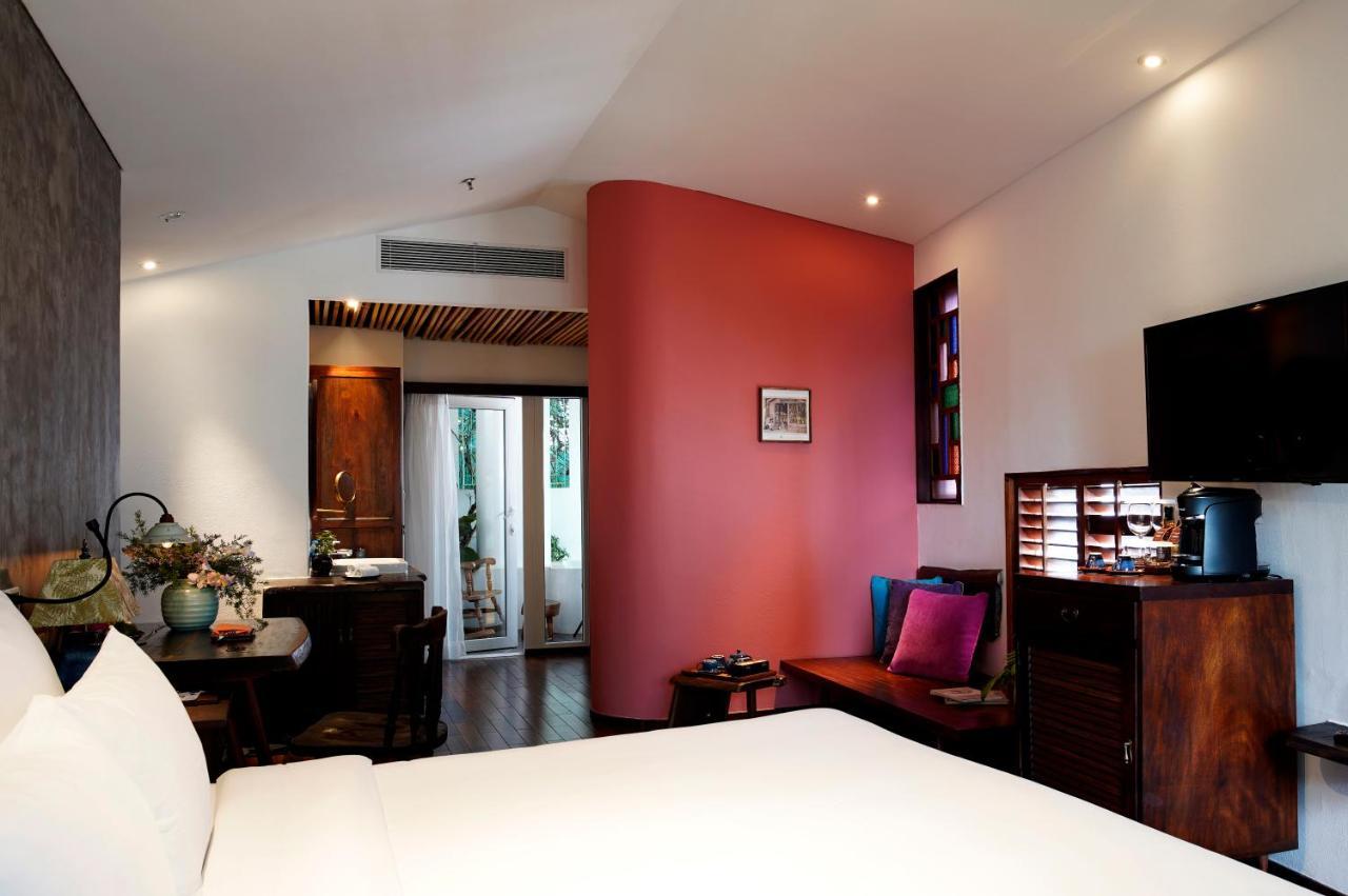 Saigon Signature Suite Balcony,1688839539:JPEG