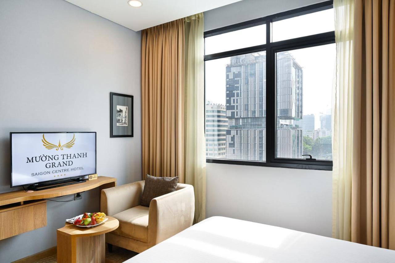 Premium Deluxe King Room with City View