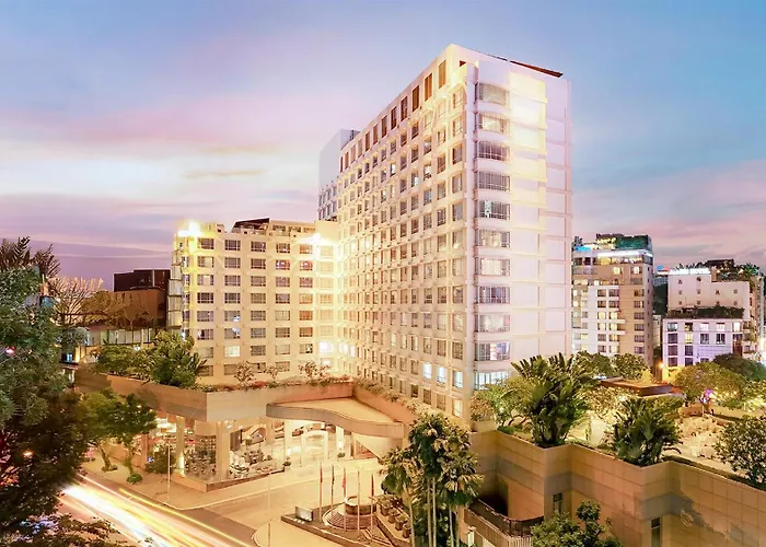 Сity center hotels New World Saigon